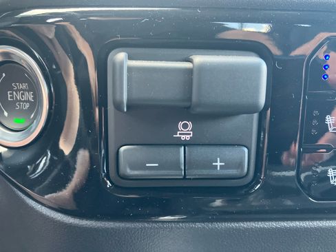 New 2026 Chevrolet Silverado 2500 LTZ w/ LTZ Plus Package AWD/4WD image 31