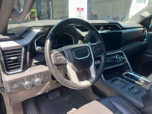 Used 2024 GMC Sierra 2500 Denali w/ Technology Package image 6
