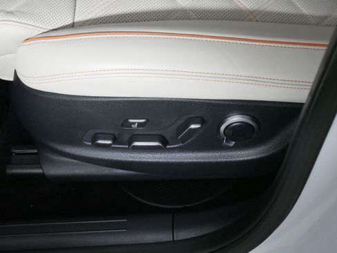 Used 2026 Genesis GV70 3.5T Sport Prestige image 20