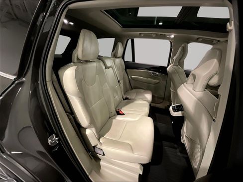 Used 2024 Volvo XC90 T8 Plus AWD/4WD image 23