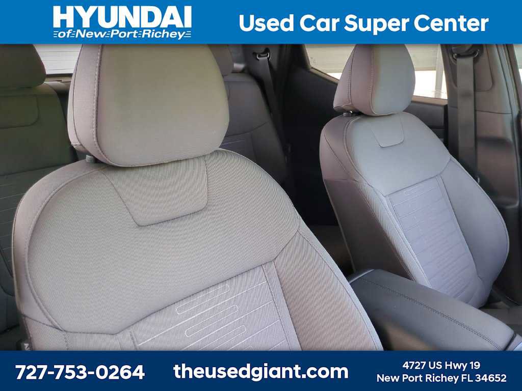 Certified 2024 Hyundai Santa Cruz SE FWD image 6