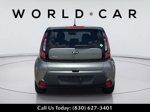 Used 2016 Kia Soul FWD image 7
