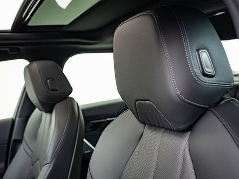 Certified 2025 BMW 530i xDrive image 21