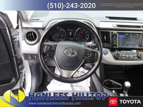 Used 2016 Toyota RAV4 Limited AWD/4WD image 18