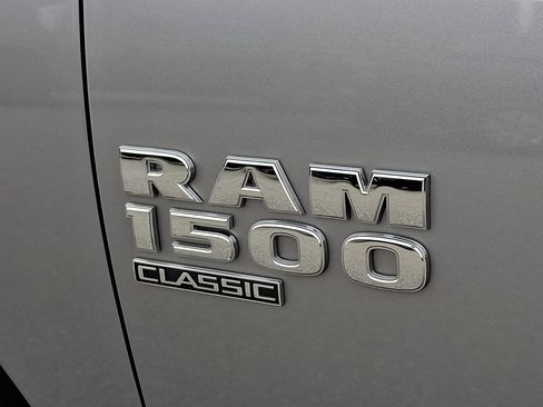 Used 2024 RAM 1500 Classic SLT image 30