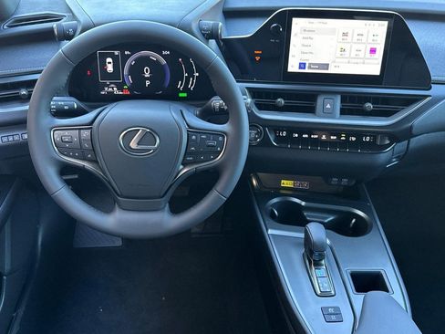 New 2026 Lexus UX 300h FWD image 25