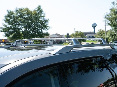 Used 2022 Nissan Pathfinder Platinum w/ Lighting Package (N93) image 13