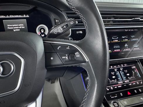 Used 2021 Audi Q8 Prestige AWD/4WD image 29
