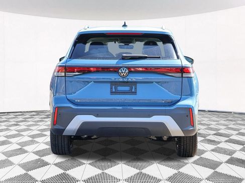 New 2026 Volkswagen Tiguan SE AWD/4WD image 18