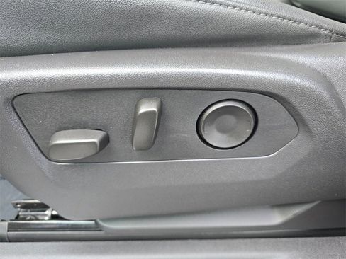 Used 2024 GMC Sierra 1500 SLT w/ SLT Premium Plus Package image 20