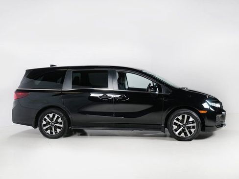 Used 2025 Honda Odyssey EX-L image 8