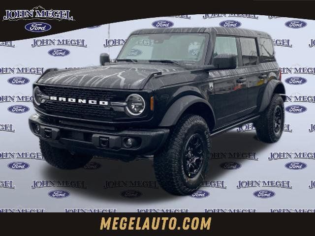 New 2026 Ford Bronco Big Bend w/ Black Diamond Package AWD/4WD image 1