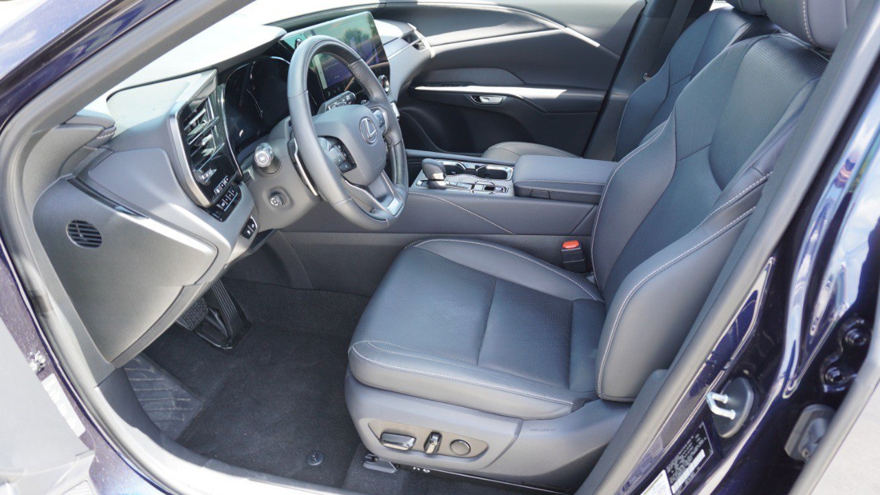 Certified 2024 Lexus RX 350 Premium Plus w/ Convenience Package FWD image 13