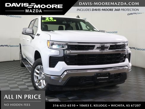 Used 2024 Chevrolet Silverado 1500 LT w/ Z71 Off-Road Package AWD/4WD image 1