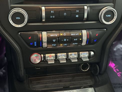 Used 2021 Ford Mustang Premium image 27