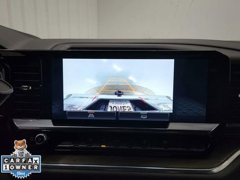 Used 2024 GMC Sierra 1500 SLT image 26