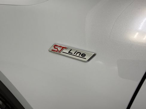 Used 2025 Ford Escape ST-Line Select AWD/4WD image 11