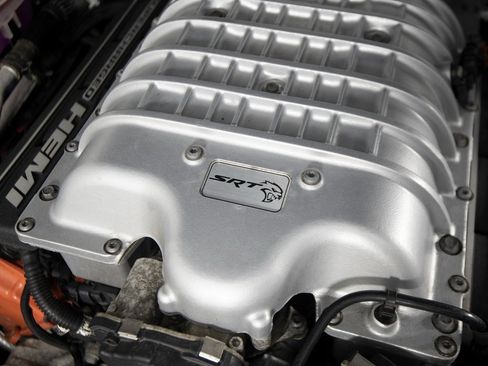 Used 2015 Dodge Challenger SRT Hellcat image 34