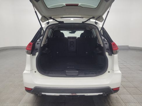 Used 2020 Nissan Rogue S FWD image 29