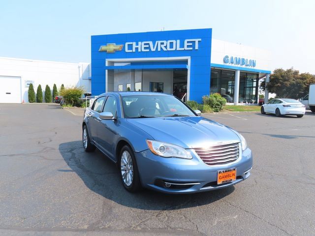 Used 2011 Chrysler 200 Limited FWD image 41