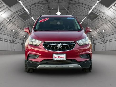 Used 2019 Buick Encore Preferred image 2