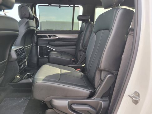 New 2026 Jeep Grand Wagoneer L Limited AWD/4WD image 11