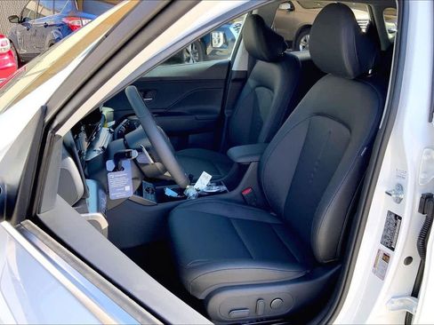 New 2026 Hyundai Kona Limited image 7