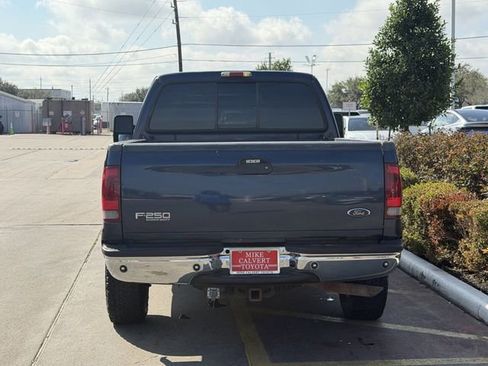 Used 2001 Ford F250 Lariat image 6