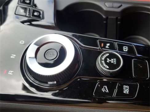 New 2025 Kia Sportage SX Prestige image 32