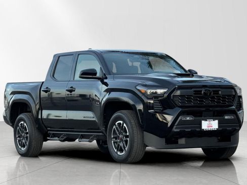 Used 2026 Toyota Tacoma TRD Sport image 1