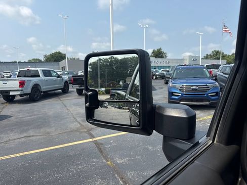 Used 2024 Chevrolet Silverado 2500 LTZ w/ LTZ Plus Package AWD/4WD image 40