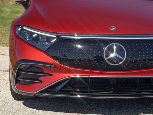 Used 2023 Mercedes-Benz EQS 580 580 image 5