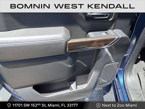 Used 2022 Chevrolet Silverado 1500 RST image 8