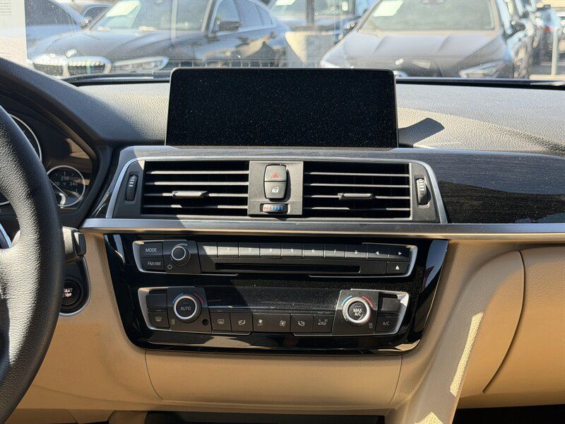 Used 2017 BMW 330e RWD image 20