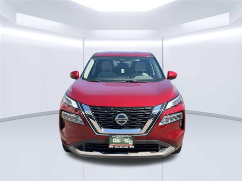 Used 2021 Nissan Rogue SV AWD/4WD image 2