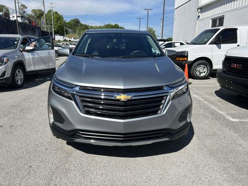 Used 2024 Chevrolet Equinox LT w/ LPO, Floor Liner Package image 8