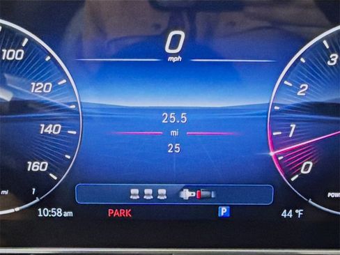 New 2026 Mercedes-Benz GLC 300 4MATIC image 14