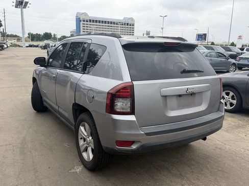 Used 2016 Jeep Compass Sport w/ Power Value Group FWD image 7