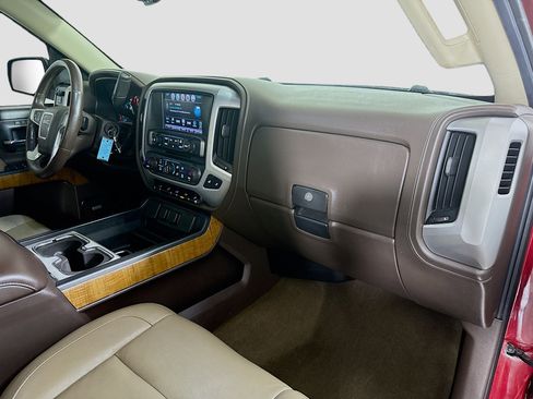 Used 2017 GMC Sierra 1500 SLT w/ SLT Premium Package image 29