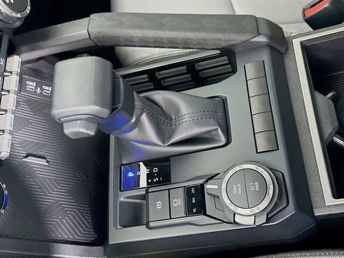 Certified 2025 Toyota Tacoma SR5 image 17