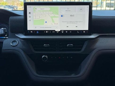 New 2026 Ford Explorer Platinum w/ LUX Leather Package image 15