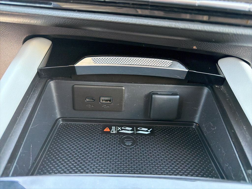 Used 2025 Buick Envision Avenir AWD/4WD image 34