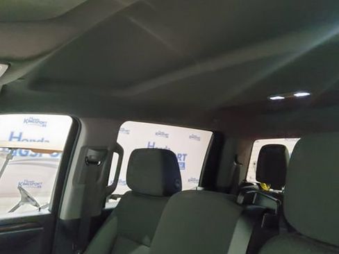 Used 2023 Chevrolet Silverado 1500 LT AWD/4WD image 18