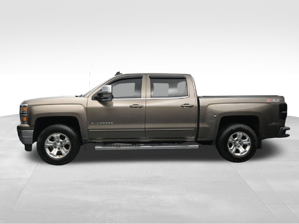 Used 2015 Chevrolet Silverado 1500 LT w/ All Star Edition AWD/4WD image 2