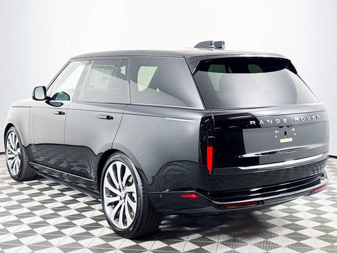 New 2025 Land Rover Range Rover SE image 7