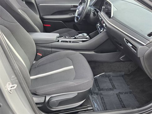 Certified 2023 Hyundai Sonata SEL w/ Convenience Package image 17