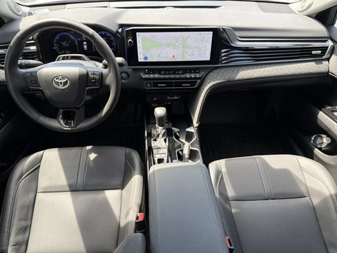 Used 2026 Toyota Camry XLE w/ Premium Plus Package FWD image 24