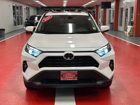 Certified 2025 Toyota RAV4 XLE w/ Convenience Package AWD/4WD image 8