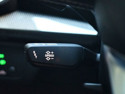 Used 2018 Audi SQ5 Premium Plus w/ S Sport Package image 42