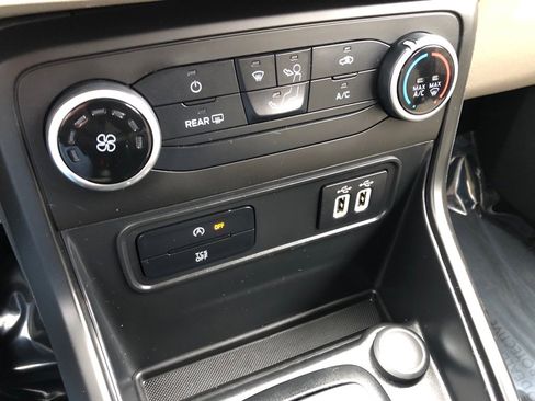 Used 2021 Ford EcoSport S image 26